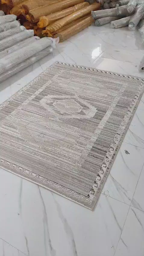 Modern Vintage Machine Woven Polyester Rug – Ivory Gold